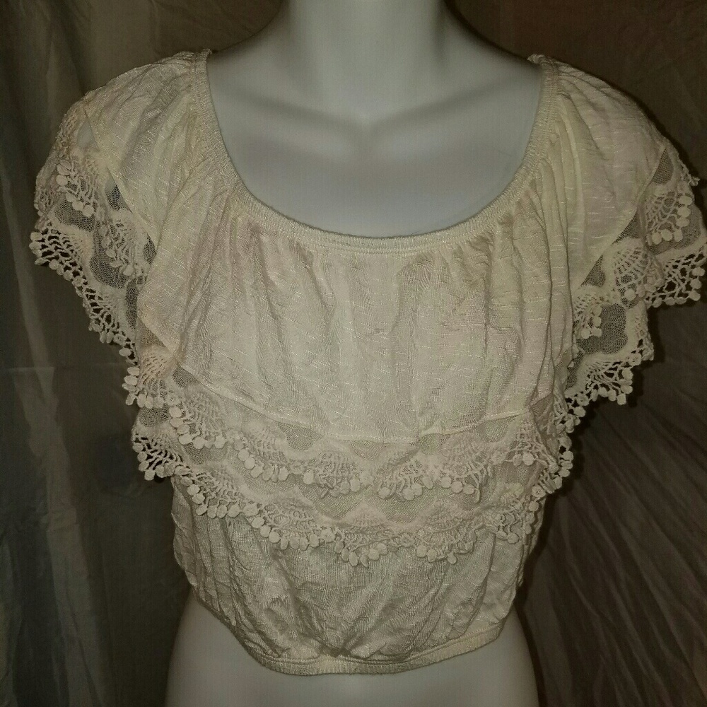 Forever 21-NWOT CROP TOP