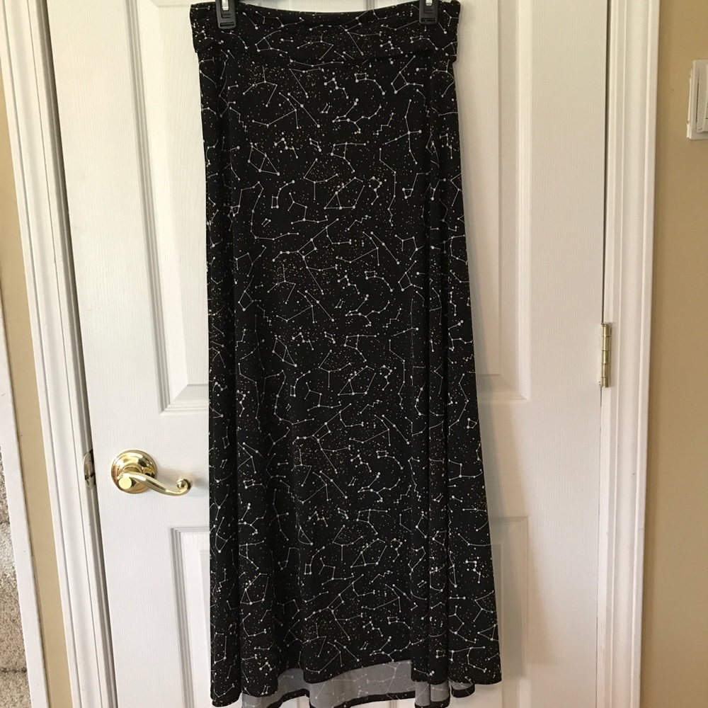 Size Small LulaRoe Constellation Maxi