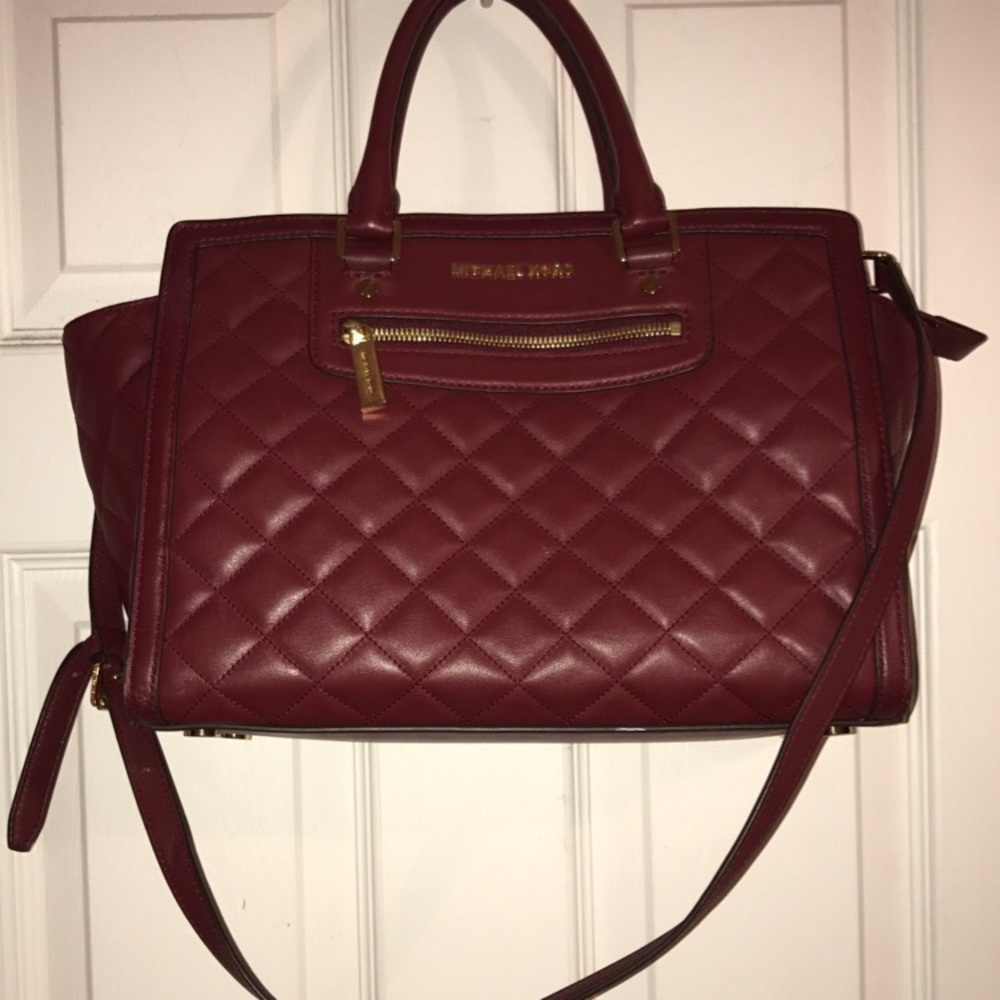 Michael kors maroon purse with matching wallet