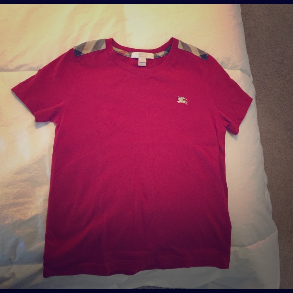 Boys size 6 Burberry red tee