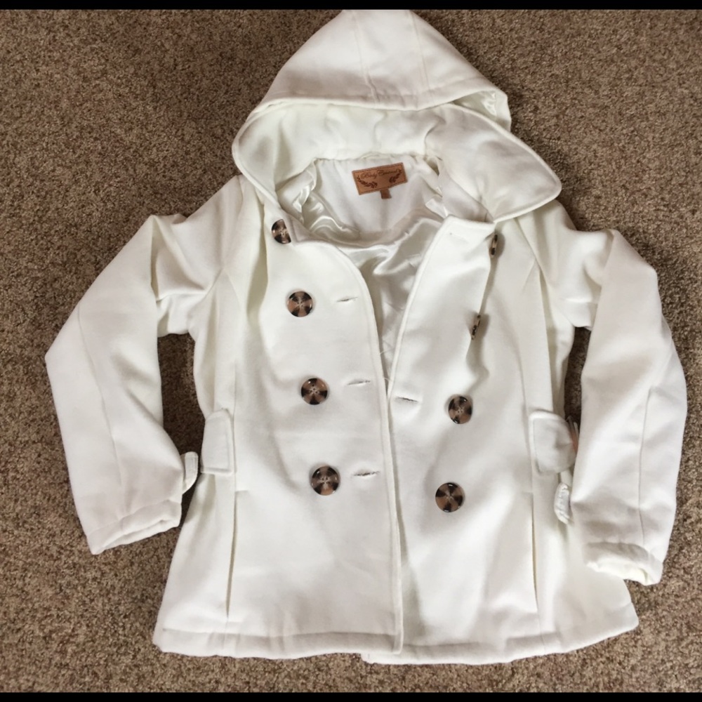 Body Central White coat with removable hood