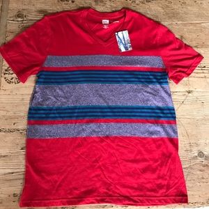 New BDG men's slim fit V-neck striped t-shirt L New BDG men's slim fit V-neck striped t-shirt L