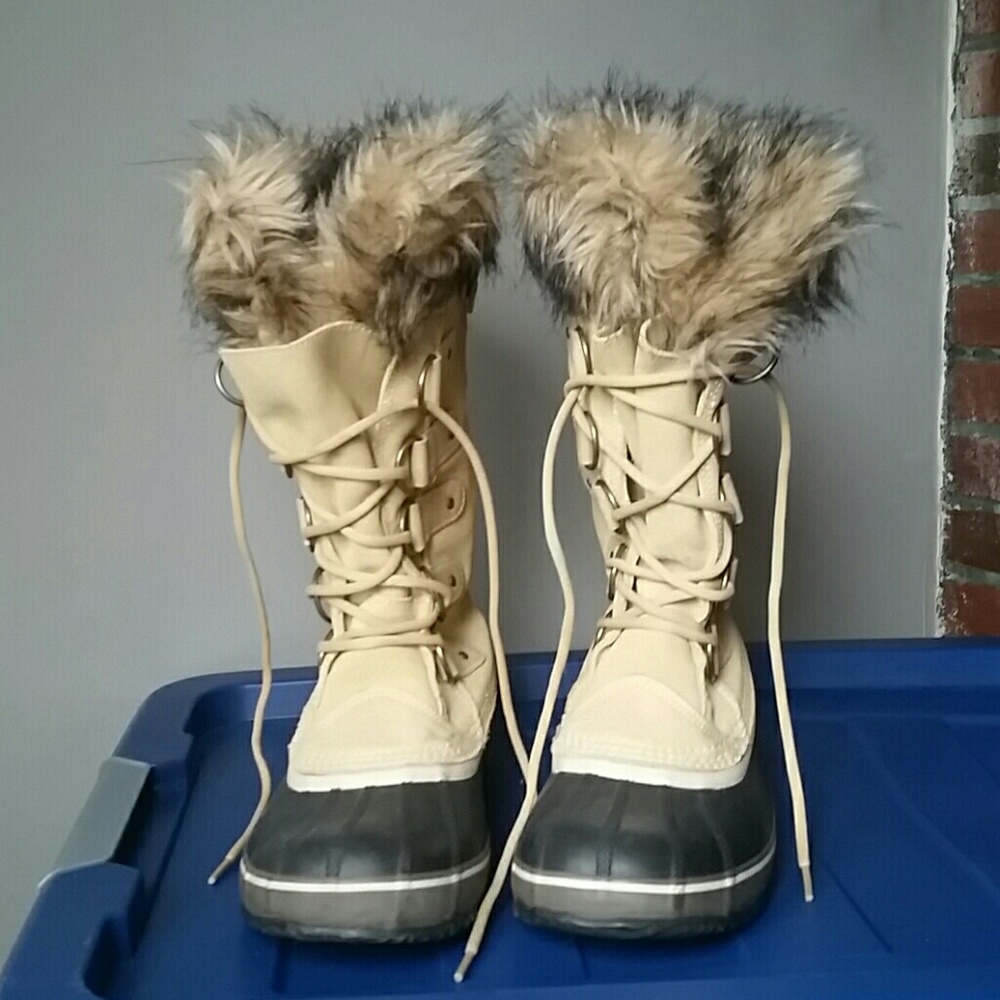 Sorel Joan of Arctic boots, Size 10