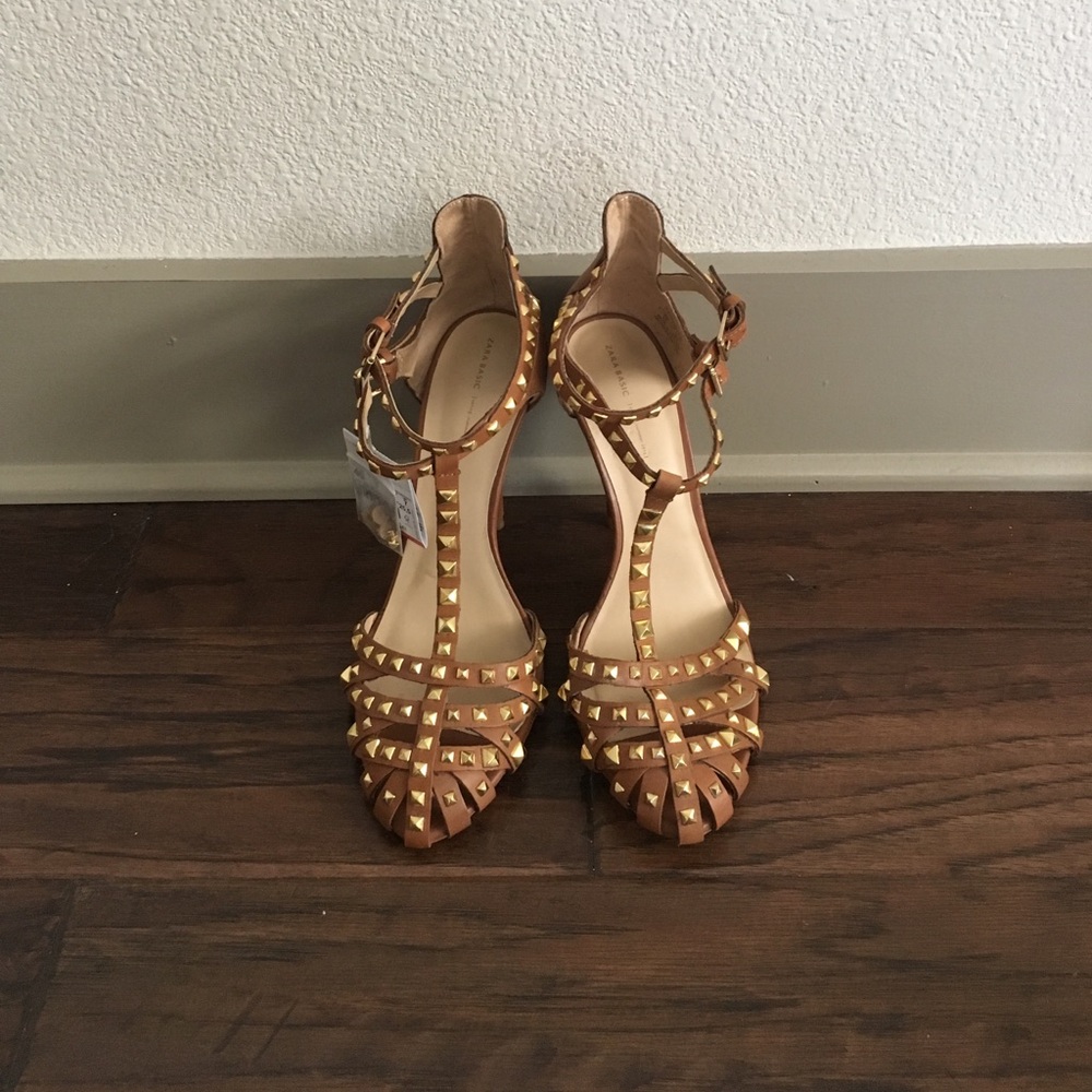 Studded Zara Pumps