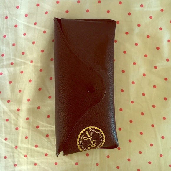 Non-polarized brown Ray Bans with gold frame