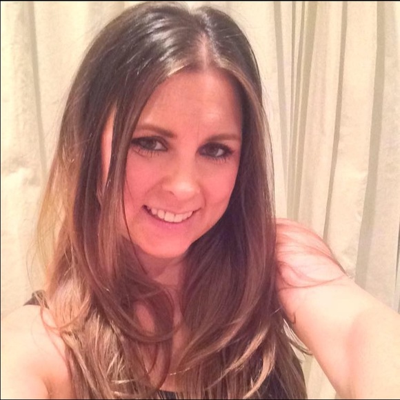 Meet your Posher, Linsey - Picture 1 of 1