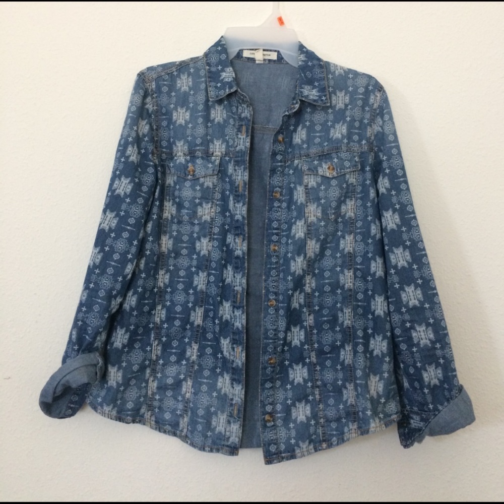 Button down collared Jean shirt