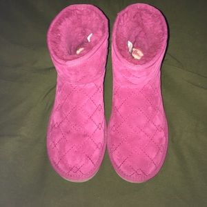 Pink Uggs