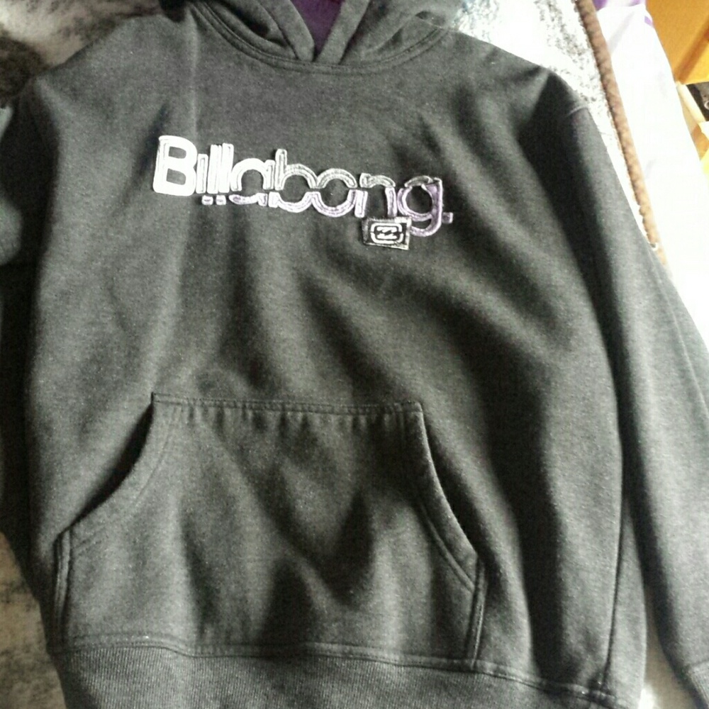 Woman's Billabong sweater