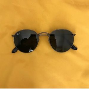 Ran Ban Round  sunglasses