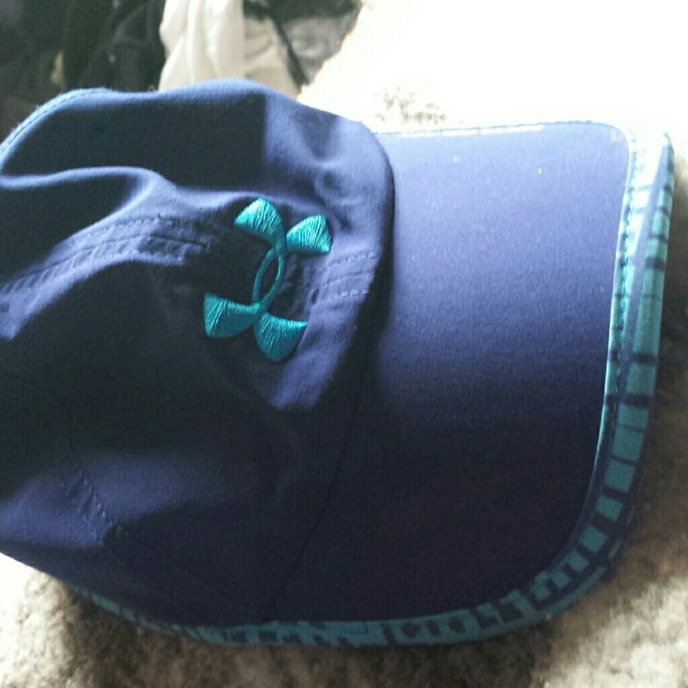 Under Armour hat