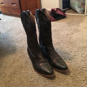 Women's Roper boots
