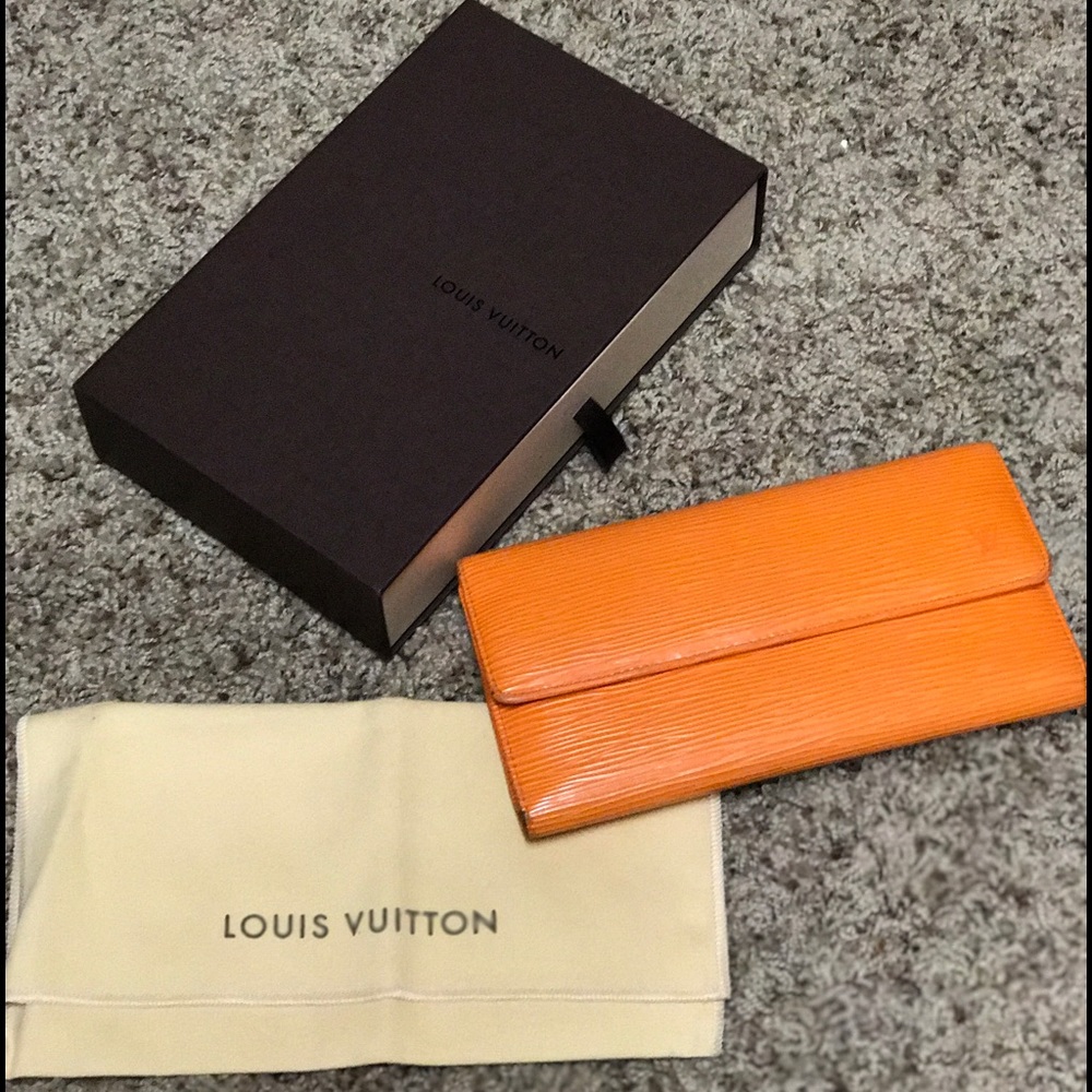 Louis Vuitton Wallet