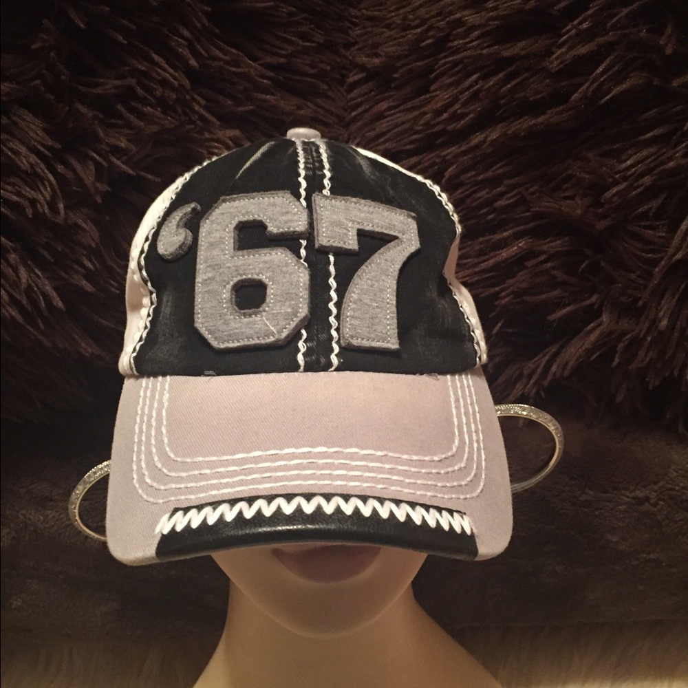 Fashion hat - Picture 3 of 3