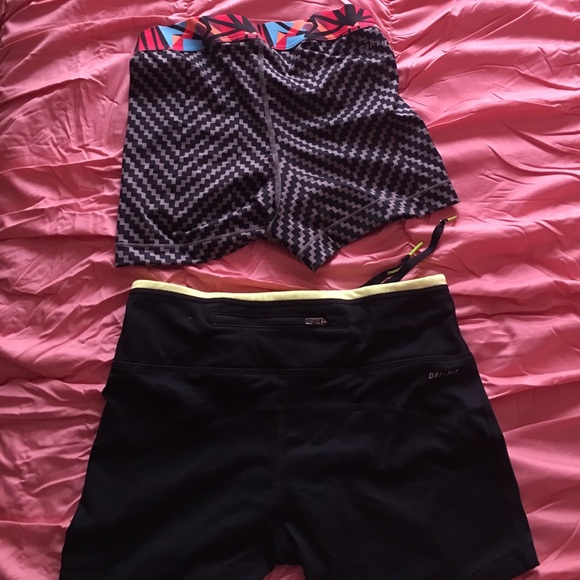 Sold ❗️ - Picture 2 of 2