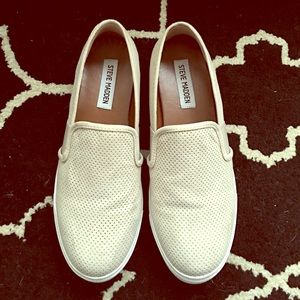 Steve Madden Evangel Slip-On Sneaker
