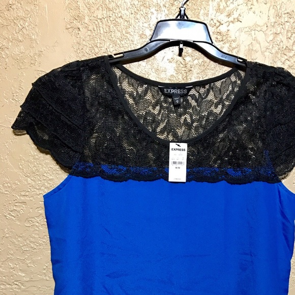 Beautiful EXPRESS Top - Picture 2 of 2