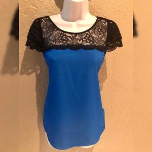 Beautiful EXPRESS Top