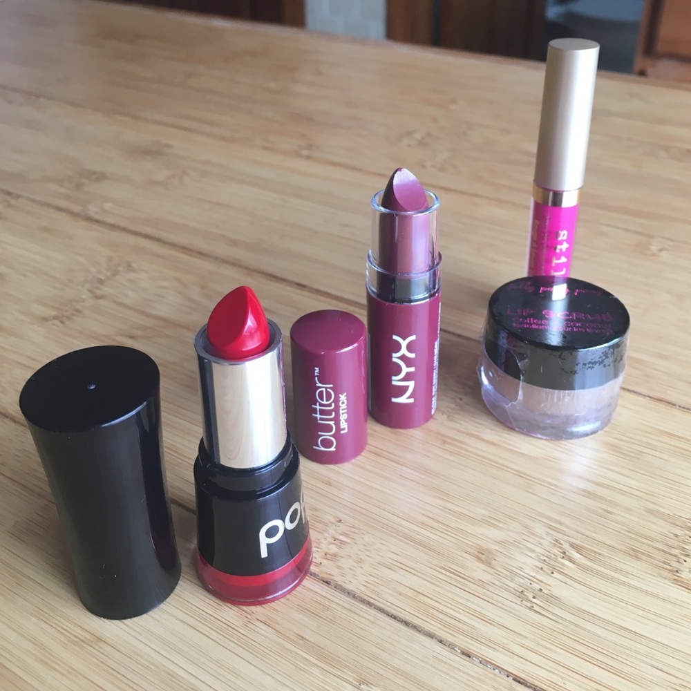 BRAND NEW LIPSTICKS & LIP SCRUB from IPSY BIRCHBOX