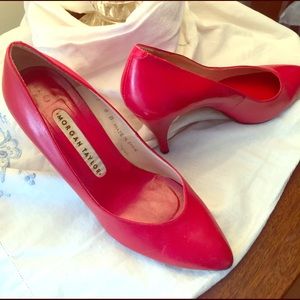Morgan Taylor essential really red pumps!