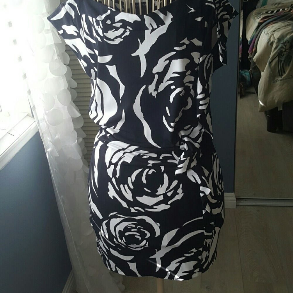 Fabulous mini or tunic. Worn once