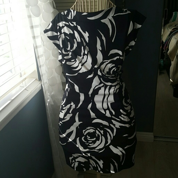 Fabulous mini or tunic. Worn once - Picture 2 of 3