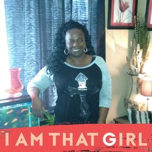 Meet your Posher, Glennette