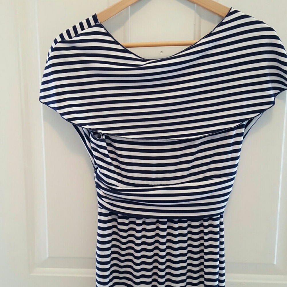 Max Studio Dress - Picture 2 of 3