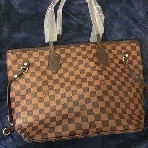 Louis Vuitton neverfull mm