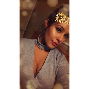 Missguided Grey Choker Sweater