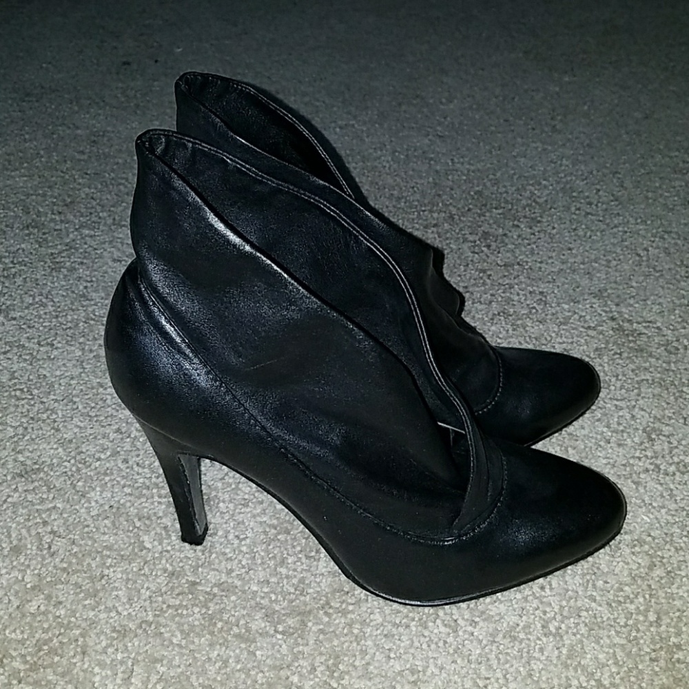 Report Bootie - Picture 2 of 4