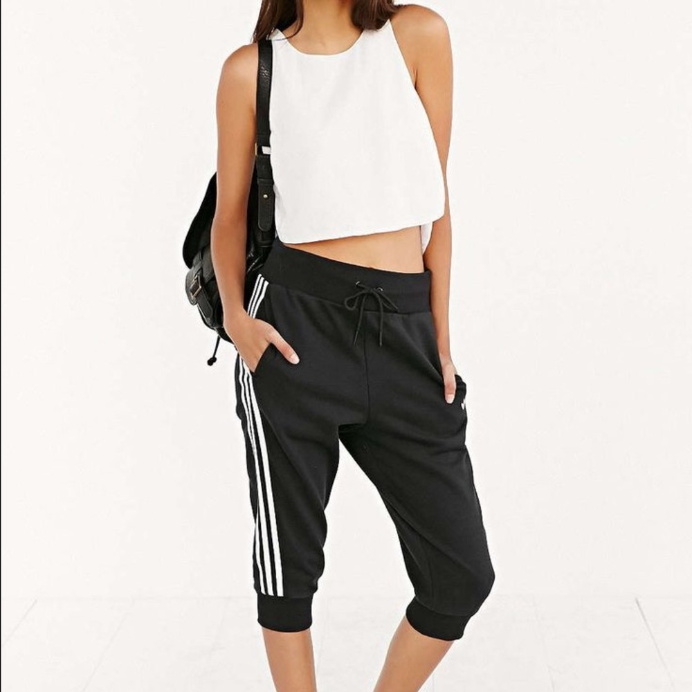 Adidas Cropped Sweatpants