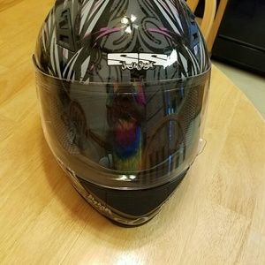 Ladies motorcycle helmet size large