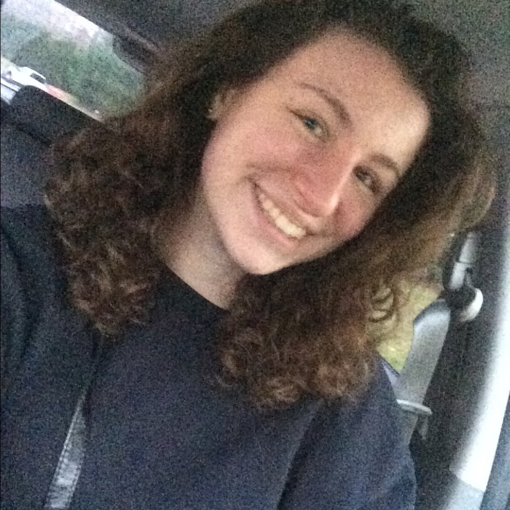 Meet your Posher, Abbie