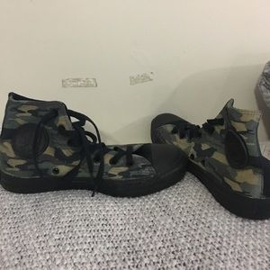 Camo High Top Converse