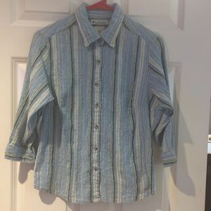 Women's Columbia Shirt with 3/4 length sleeves