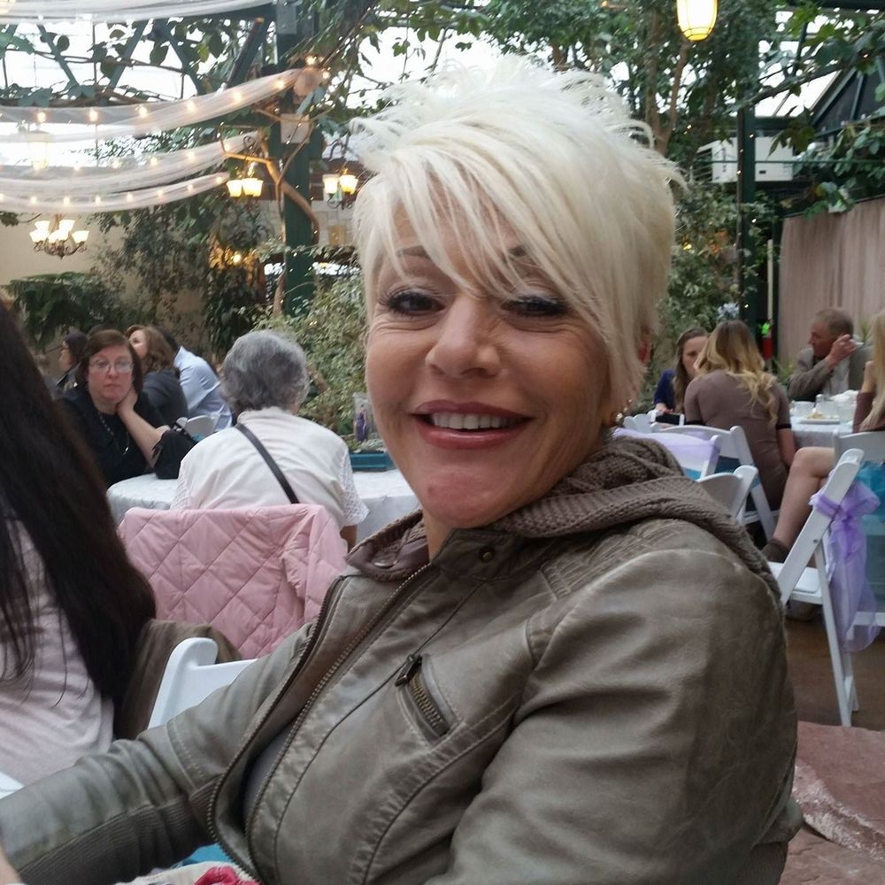 Meet your Posher, Maria