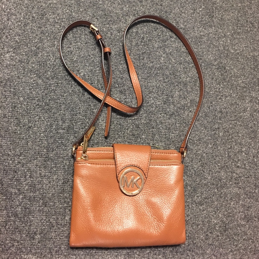 Michael Kors cross body