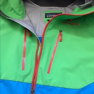 💙Make me an offer!💙 Patagonia Mixed Guide jacket