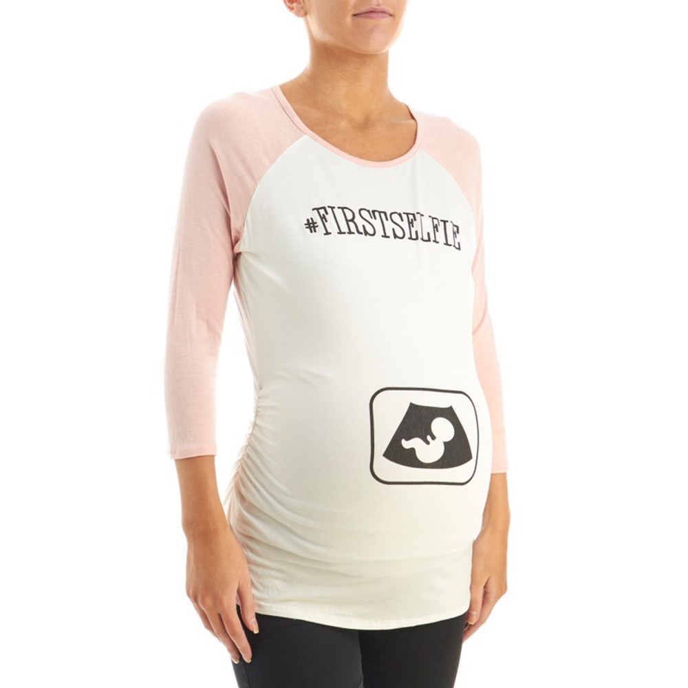 NWT Maternity First Selfie Raglan Tee Med