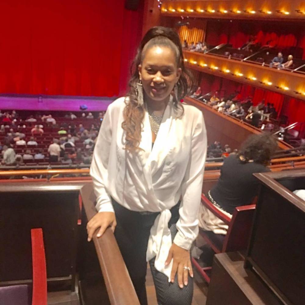 Meet your Posher, Monica