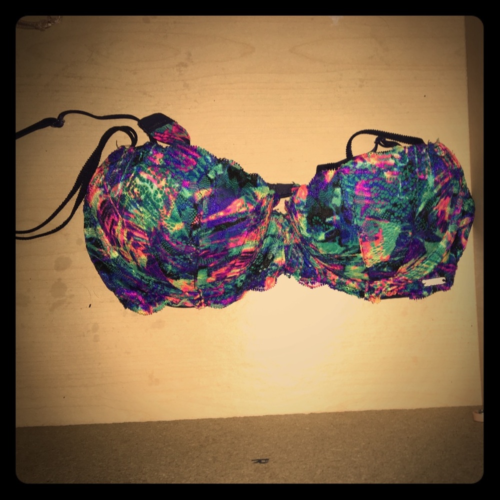 Pink VS tropical design bra 34B brand new