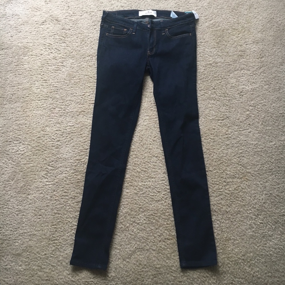 Hollister dark blue jeans