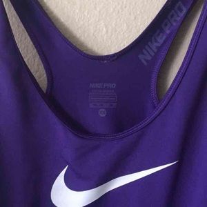 NIKE PRO TANK