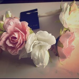 Floral crown headband- new!