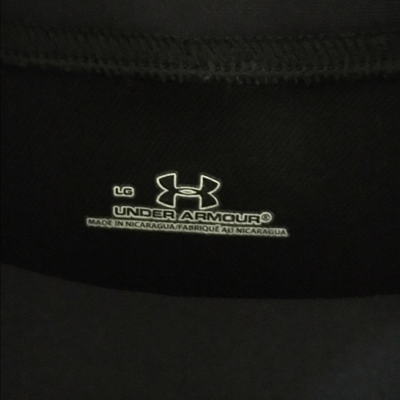 Under Armour Tops - Under Armour long sleeve mock neck workout top L Under Armour Tops - Under Armour long sleeve mock neck workout top L