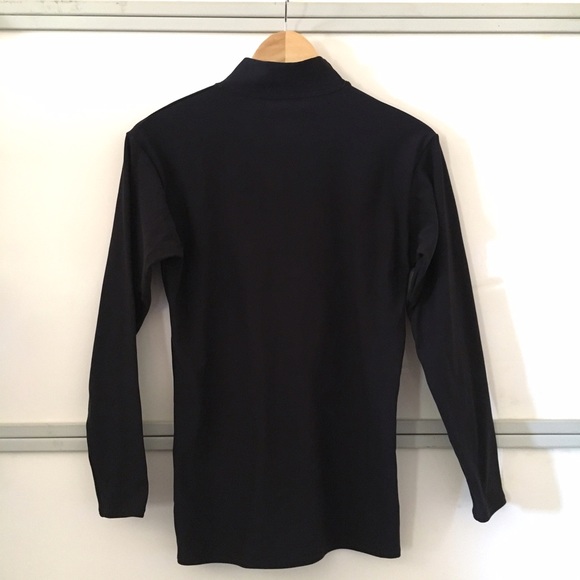 Under Armour Tops - Under Armour long sleeve mock neck workout top L Under Armour Tops - Under Armour long sleeve mock neck workout top L