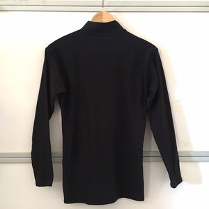 Under Armour Tops - Under Armour long sleeve mock neck workout top L Under Armour Tops - Under Armour long sleeve mock neck workout top L