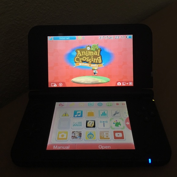 RED NINTENDO 3DSXL! - Picture 2 of 3