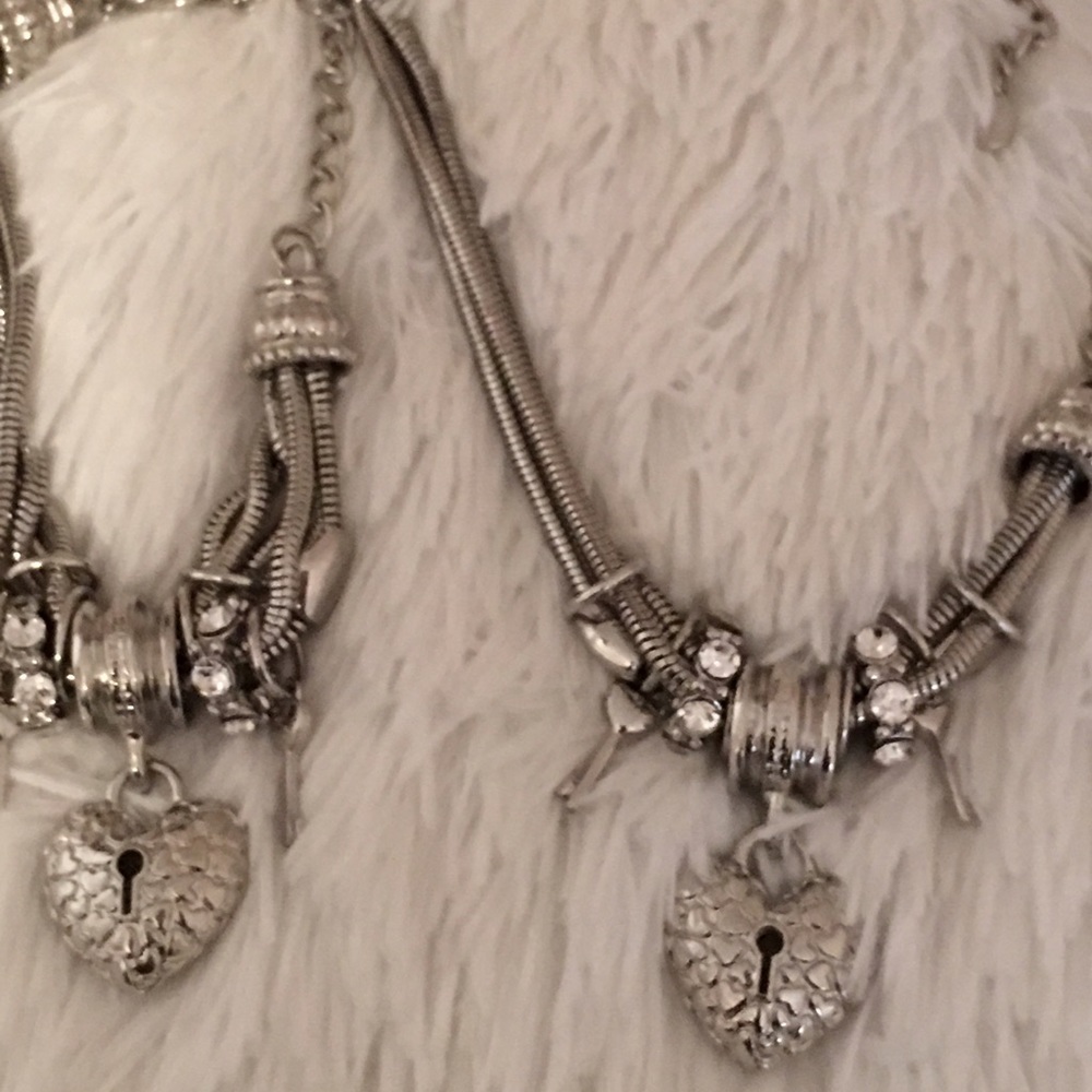 Jewelry Set✨😍 - Picture 2 of 4